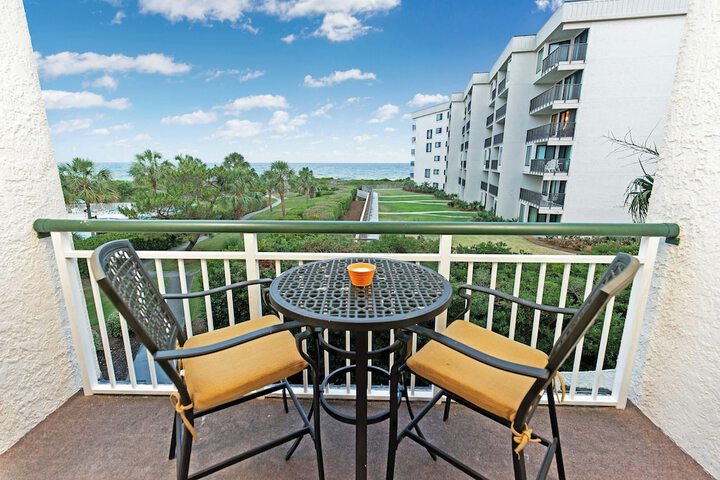Litchfield Beach & Golf Resort