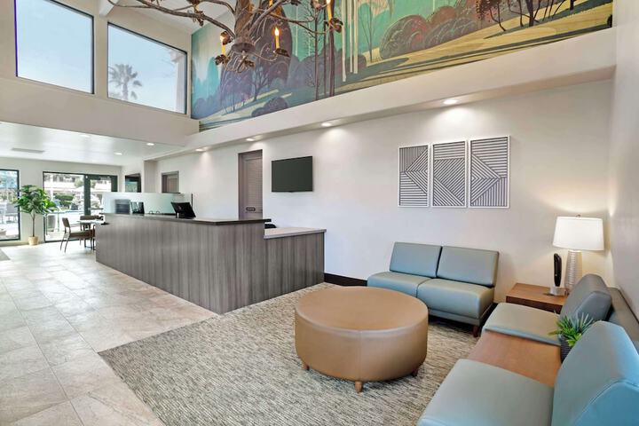 Best Western Plus Black Oak