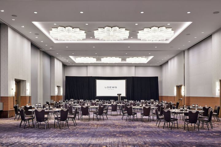 Loews Chicago Hotel
