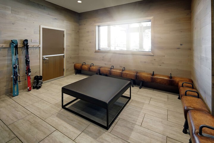 Highline Vail - a DoubleTree by Hilton