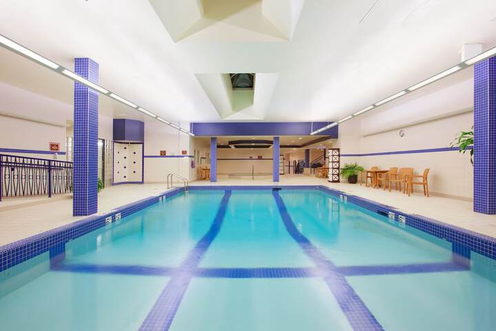 Pool 30 of 354