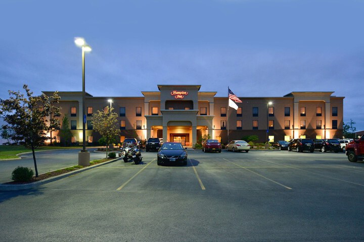Hotel 4 of 26