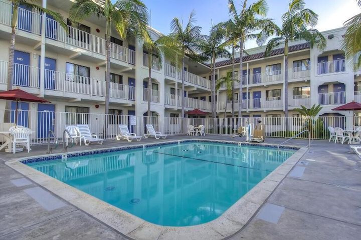Pool 6 of 50