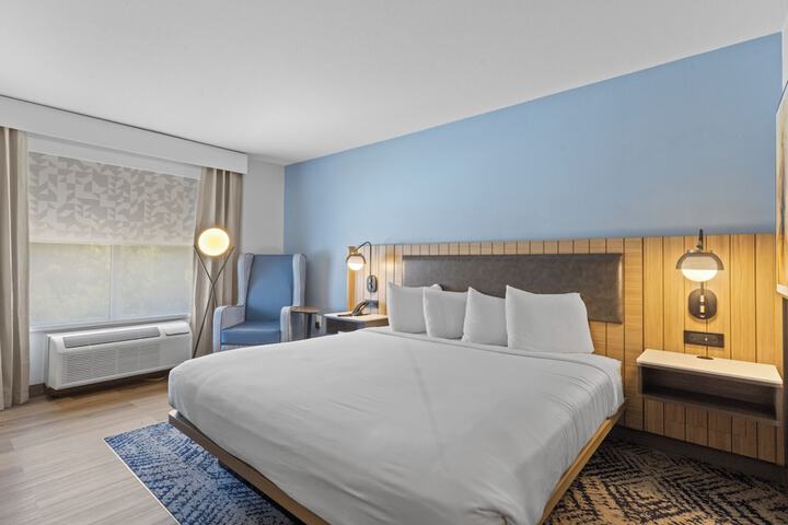 Room 21 of 84