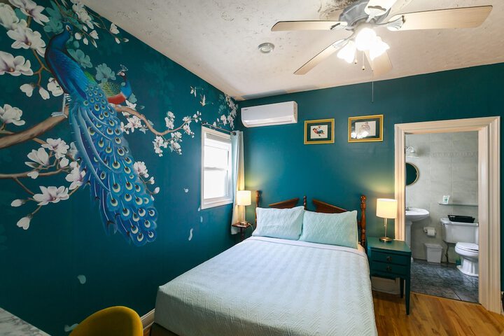 Room 50 of 71