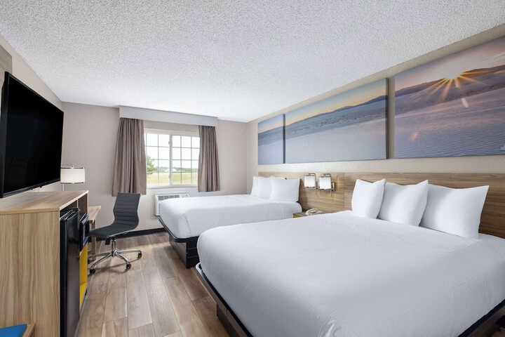 Days Inn by Wyndham Miami