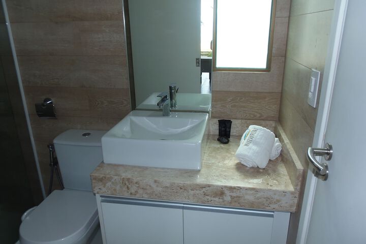 Room 30 of 58