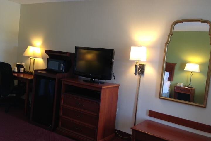 Room 9 of 21
