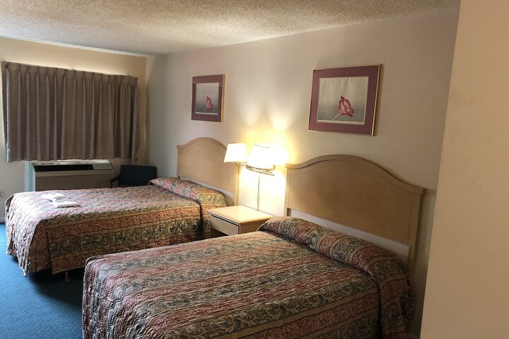 Red Maple Inn