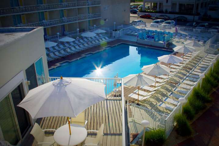 Pool 9 of 37