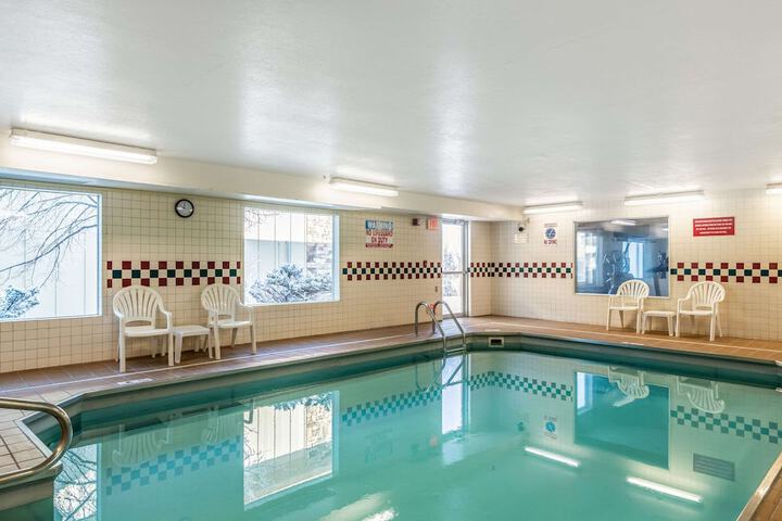 Pool 8 of 41