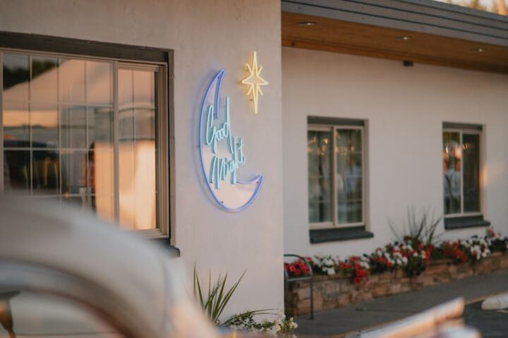 Hotel 20 of 139