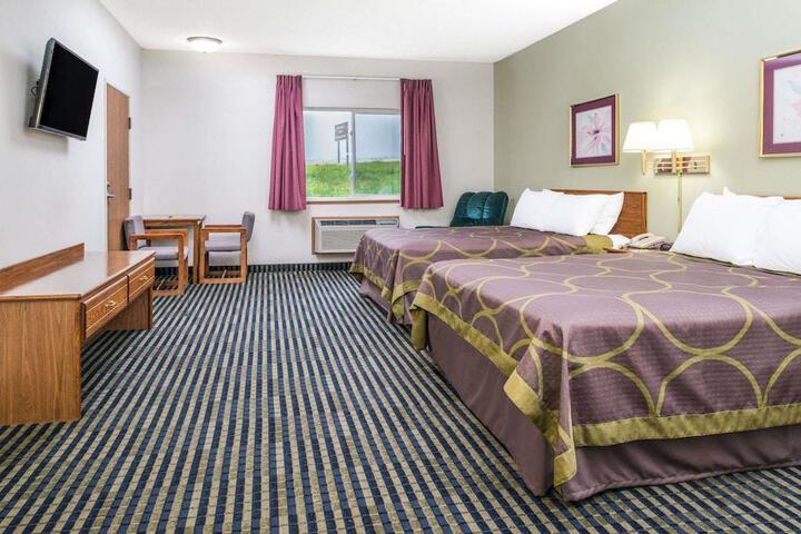 Super 8 Motel Gretna