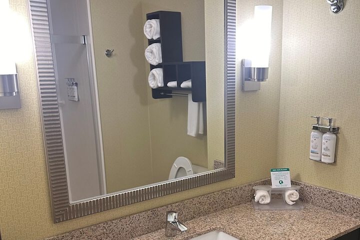 Holiday Inn Express & Suites Pittsburgh SW - Southpointe by IHG