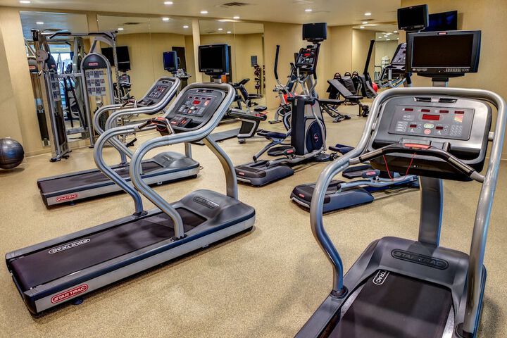 DoubleTree by Hilton West Fargo Sanford Medical Center Area