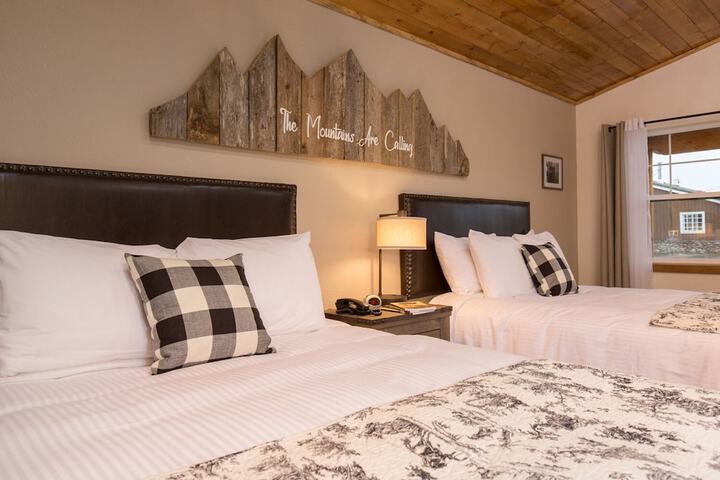 Woodland Inns
