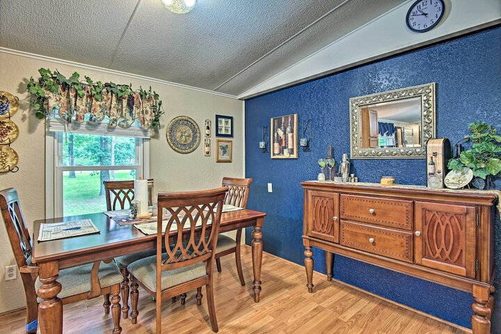 Hot Tub & Deck: Tranquil Home Near Grand Lake