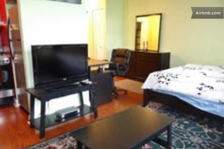 Room 10 of 15