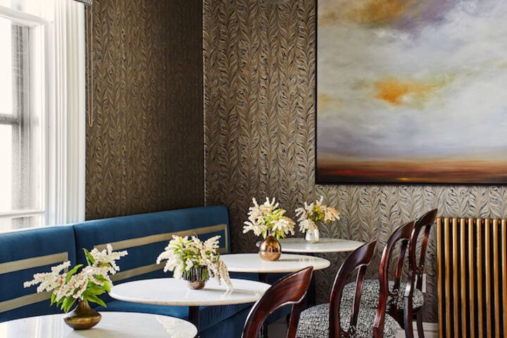 Dining 74 of 78