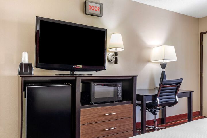 Best Western Lindale Inn