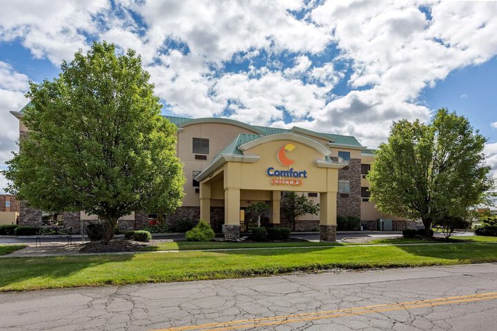 Hotel 2 of 62