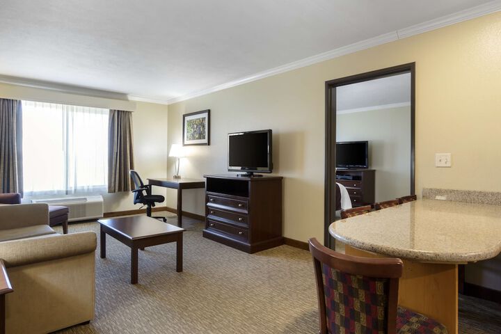 Room 55 of 74