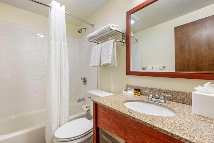 Best Western Plus Eagle / Vail Airport
