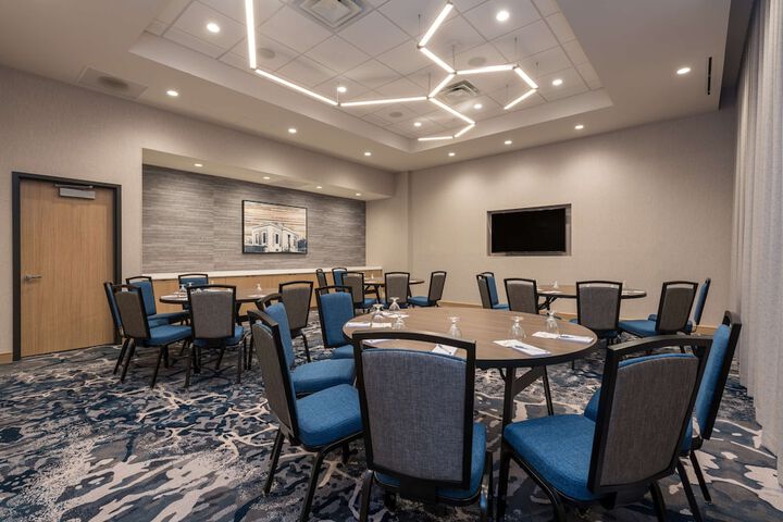 Hilton Garden Inn Boston Canton