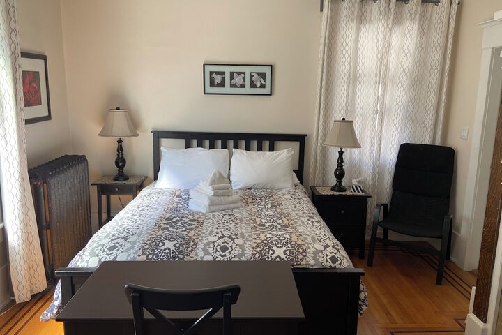 Room 25 of 73