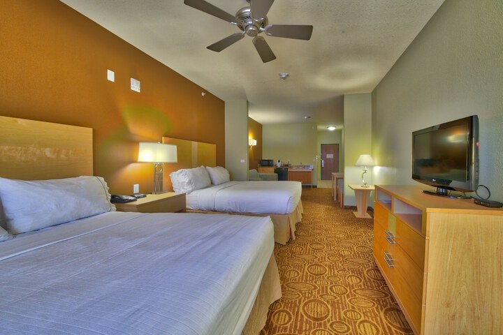 Room 30 of 44