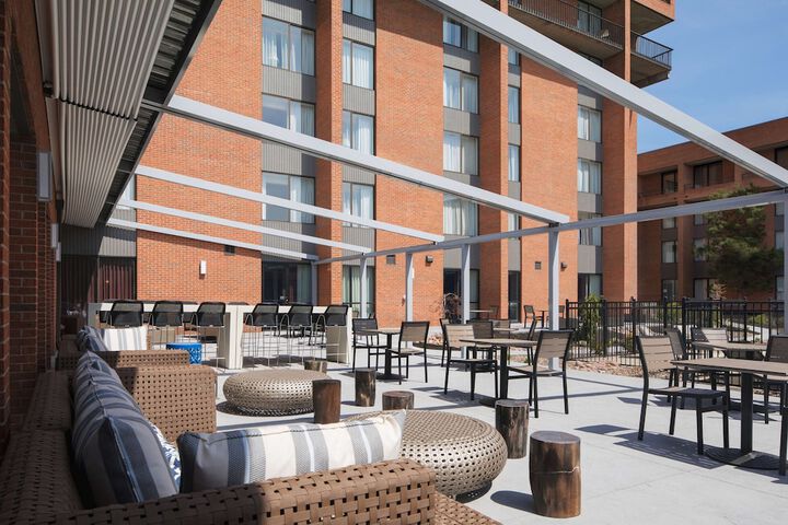 Hotel Exterior 56 of 56