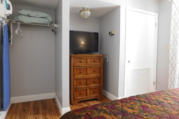 Room 54 of 165