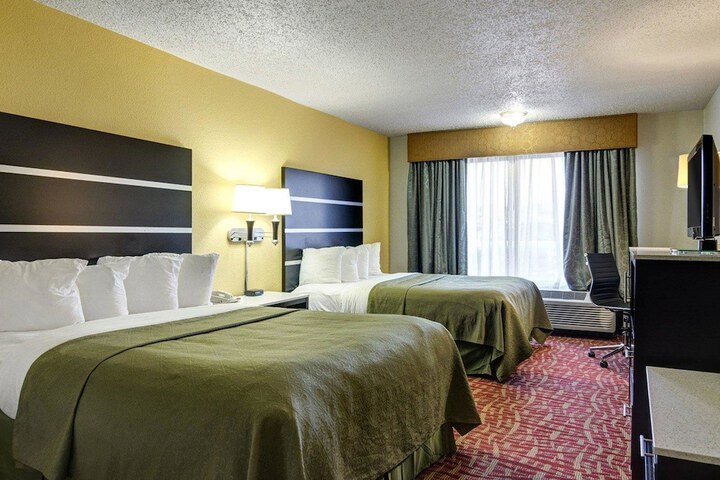 Room 21 of 31