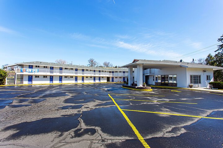 Hotel 7 of 46