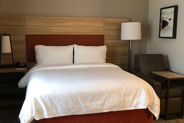 Room 41 of 82