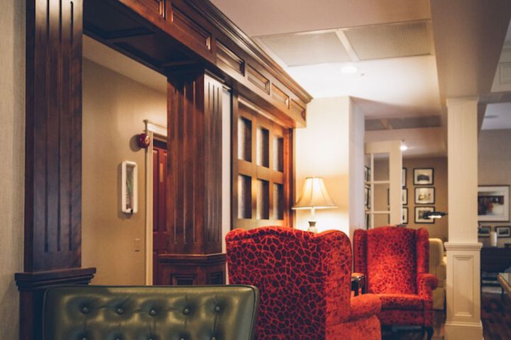 Hotel Interior 10 of 64