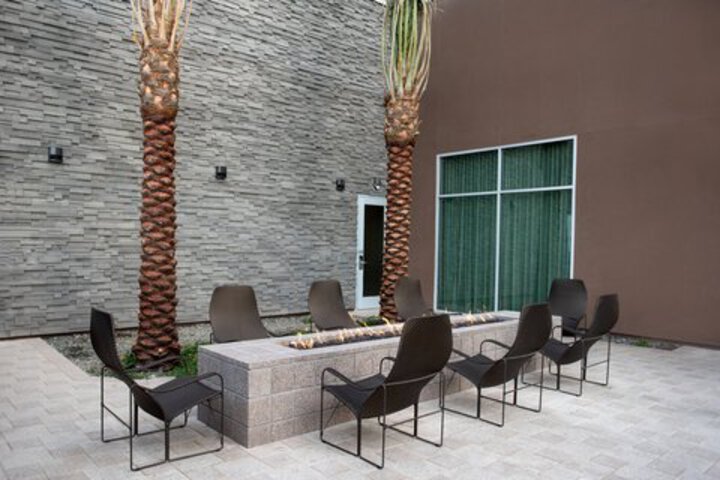 Terrace/Patio 568 of 574