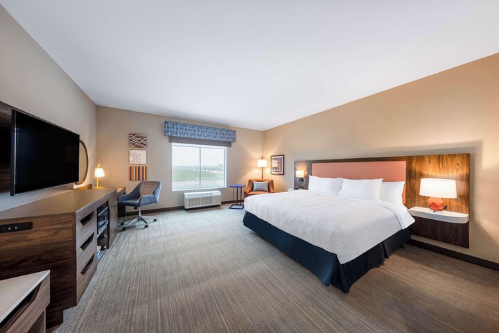 Room 16 of 36