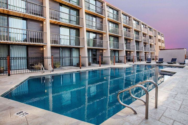 Pool 6 of 45