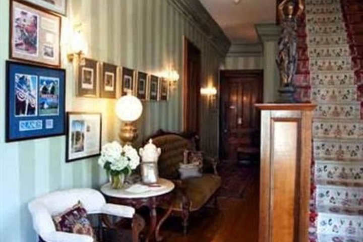 Sarah Kendall House