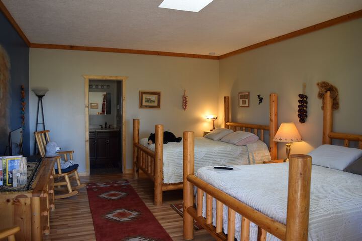 Room 26 of 33