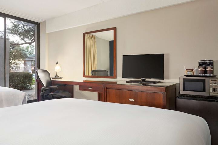 DoubleTree by Hilton Dallas - DFW Airport North
