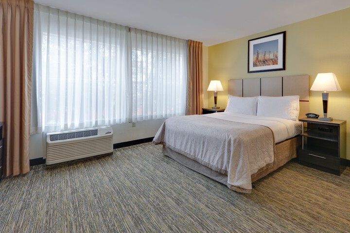 Room 21 of 33