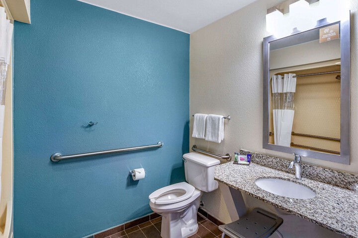 Room 12 of 29