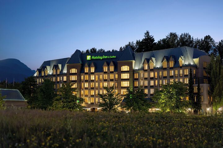Hotel 2 of 75