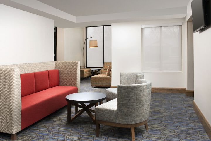 Hotel Interior 6 of 21