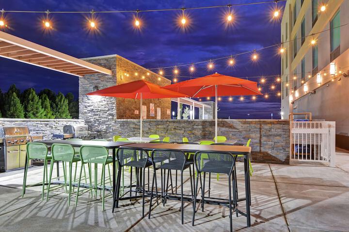 Terrace/Patio 43 of 45