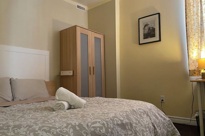 Room 27 of 56
