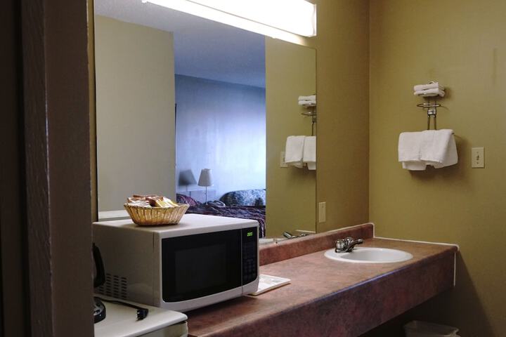 Room 29 of 54
