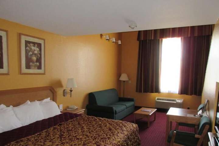 Room 35 of 44